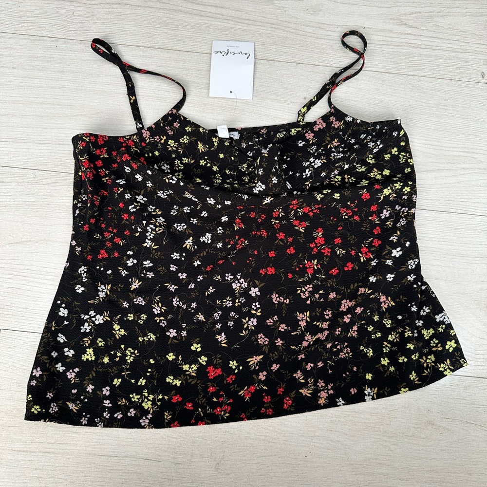 New Love, Fire floral top